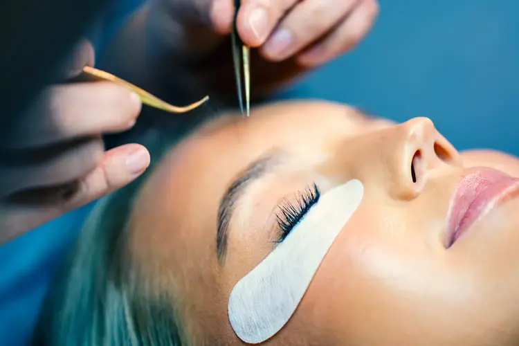 Mirum är din destination för allt inom skönhet och hälsa. Med ett brett utbud av butiker och tjänster, kan du hitta allt du behöver för att känna dig fin.