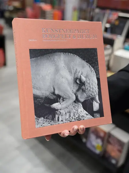 Kunstnerparet bok fra Norli