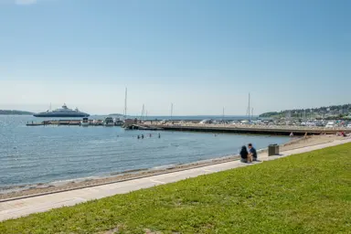 Bilde av strand og brygge i Moss