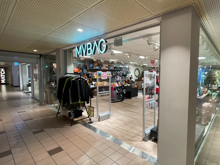 Ny fasade hos Mybag , Bergen Storsenter