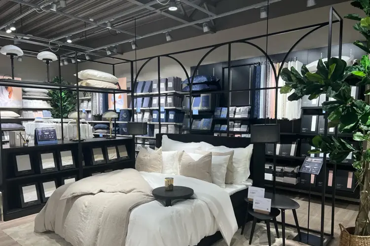 Velkommen til Kid Interiør i underetasjen. 