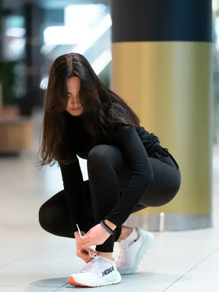 Treningstøy, gutt, jente, ute og inne trening og utstyr