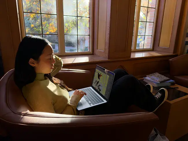 Life-MacBookAir-13in-Library-LosAngeles