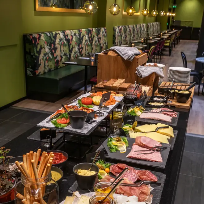 Thon_Hotel_Tromso_Frokostbuffet