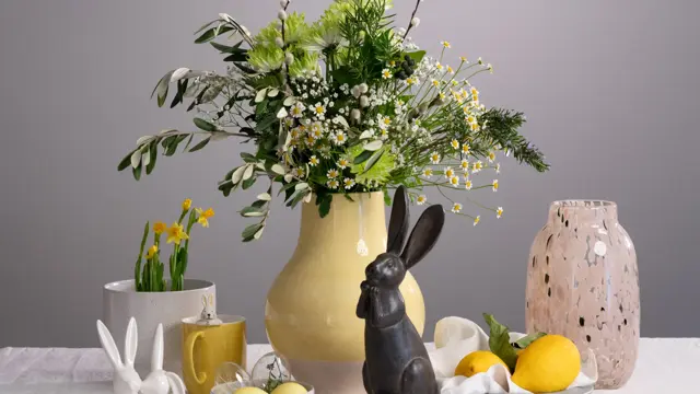 Slik dekker du påskebordet med interiør fra Sandvika Storsenter 
