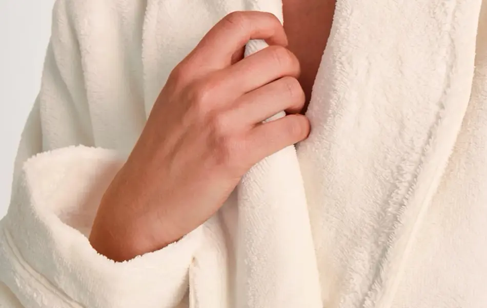 Dame med morgenkåpe