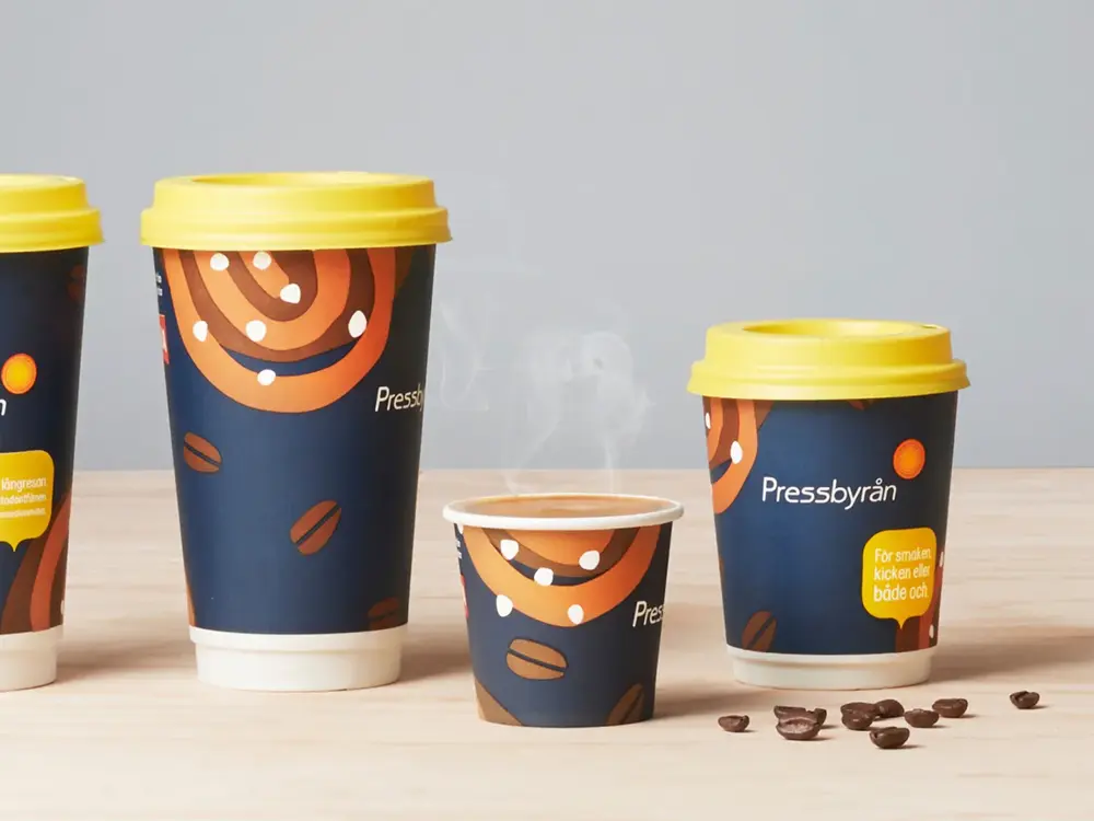 kaffekopper i ulike størrelser fra pressebyrån
