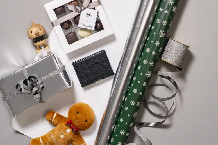 Det er hyggelig å gi en gave som faller i smak og på Sandvika Storsenter har vi noe for alle. Vi har plukket ut de beste gavetipsene til store og små.