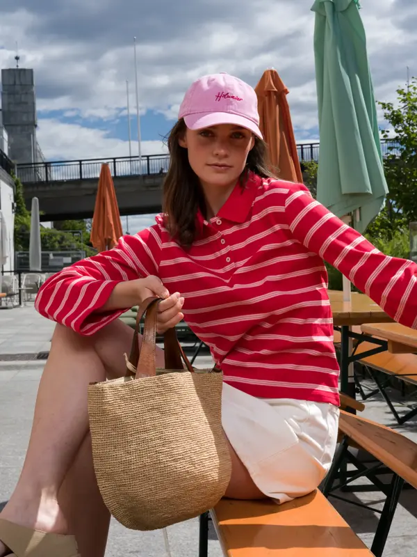 The Vibe denimskjørt 1800 genser 2500 caps 1000 sko 1799 veske uten pris HM smykke 99-72-Edit