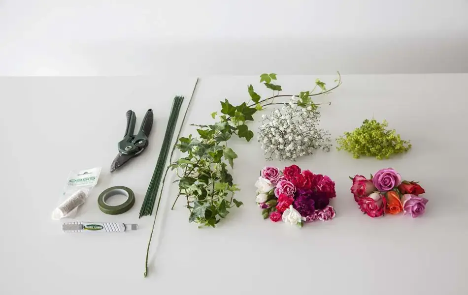 Mester Grønn Blomsterkrans_trinn2_6855_f_s.jpg