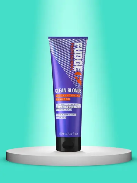 Blå tube på et bord