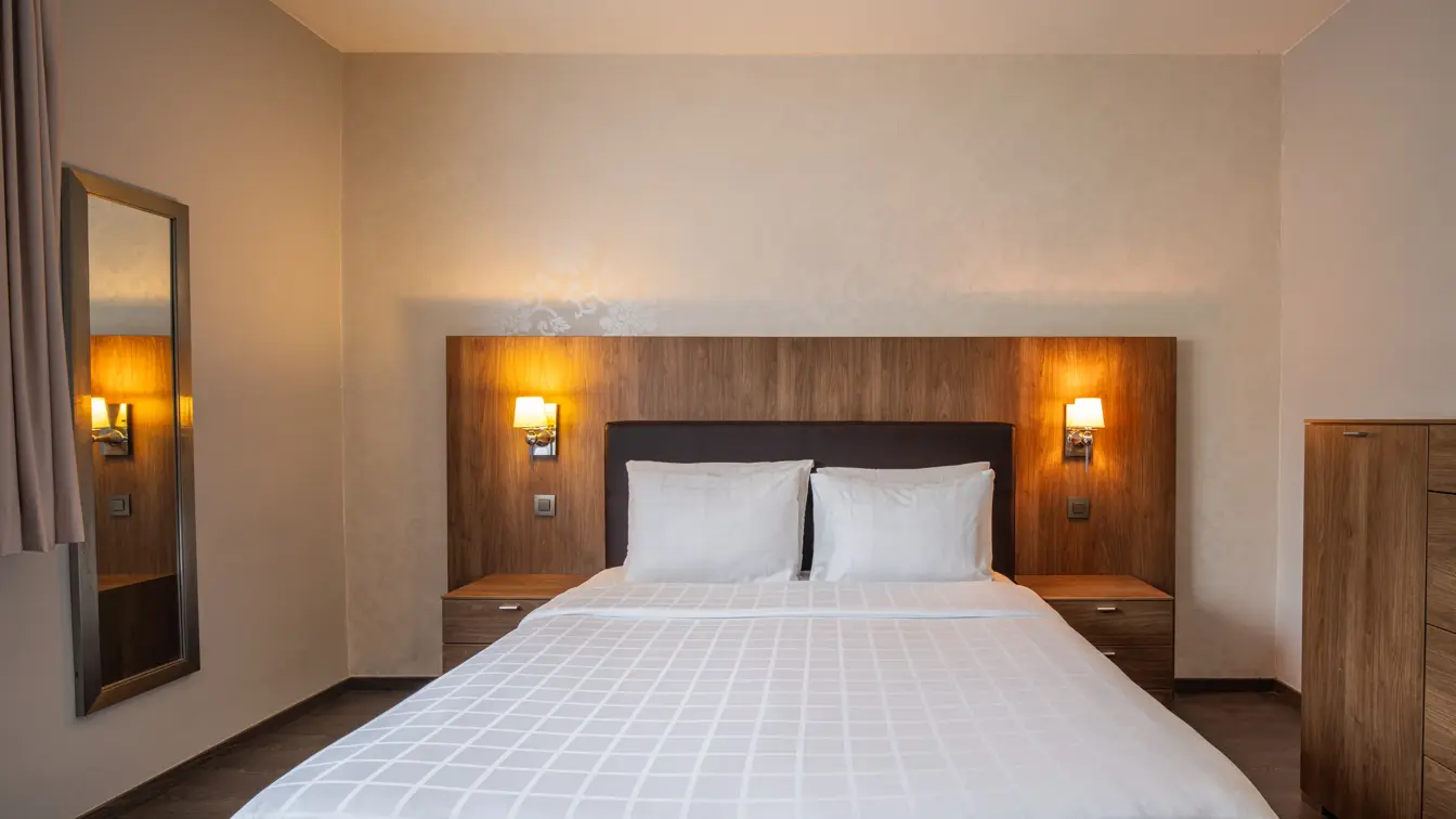 ThonResidenceFloranceBedrooms()