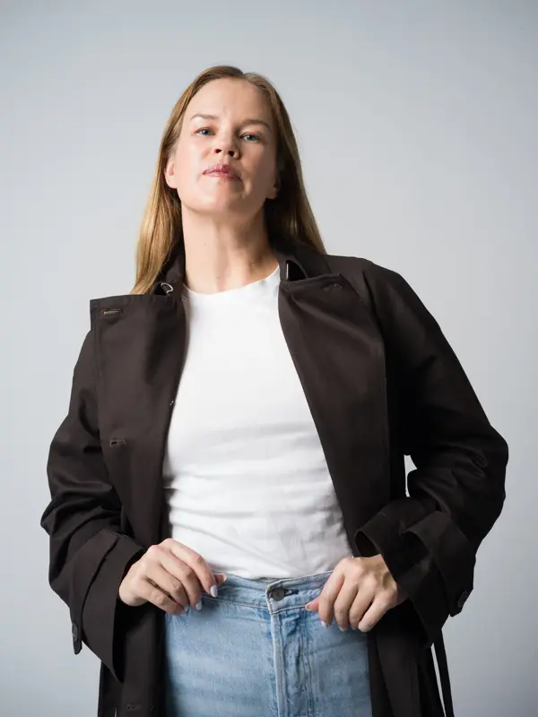 Message trenchfrakk 2500 De Fem Hjørner t-skjorte 1599 Levis jeans 1349 Scorett pumps 999-7