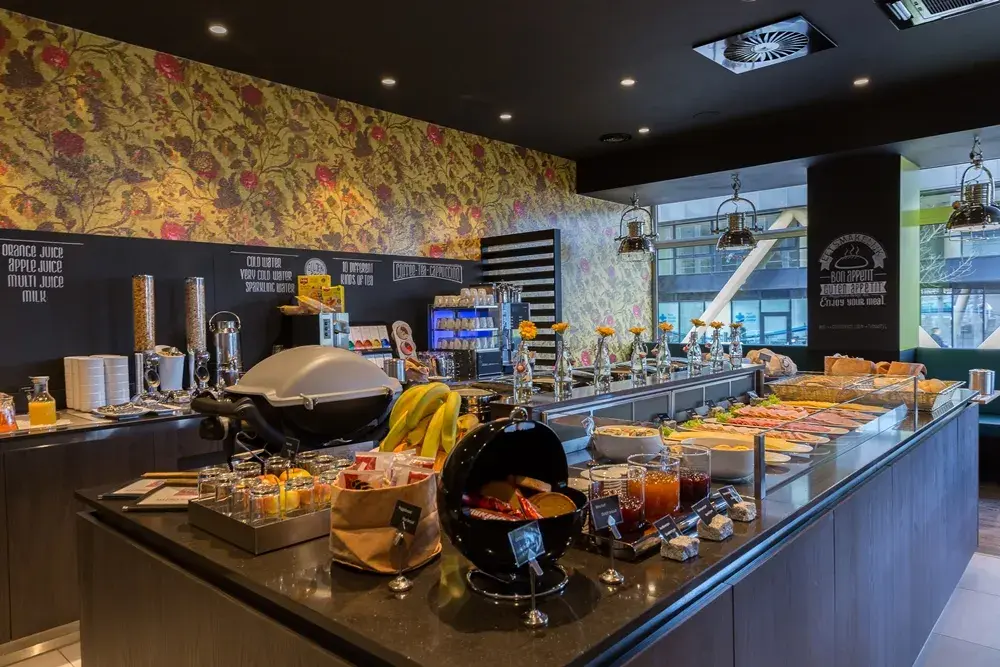 Thon_Hotel_Rotterdam_Breakfast
