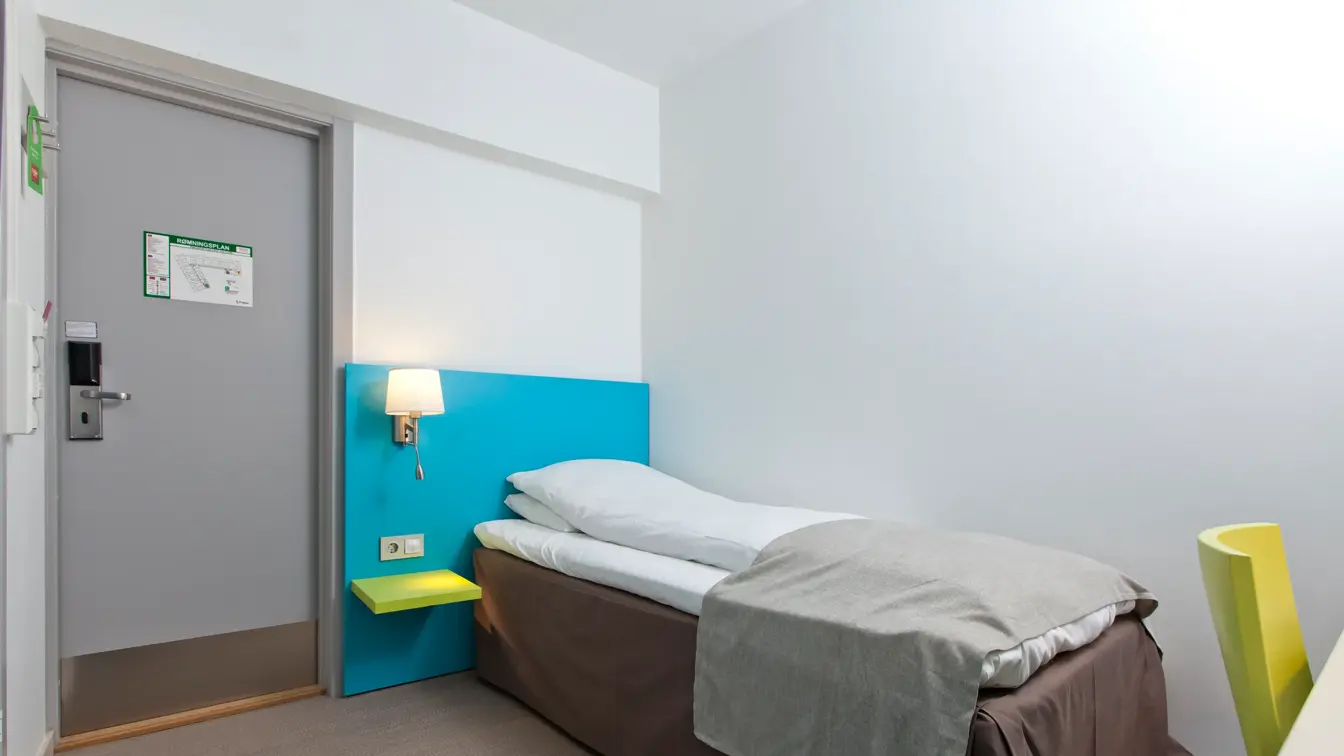 Seng i enkeltrom på Thon Hotel Munch i Oslo