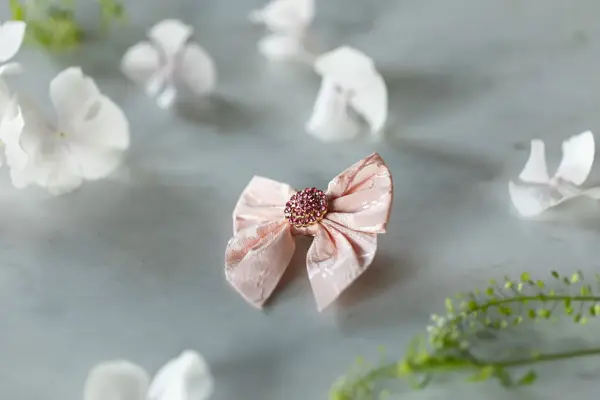 Rosa sløyfe produkter fra Mester Grønn