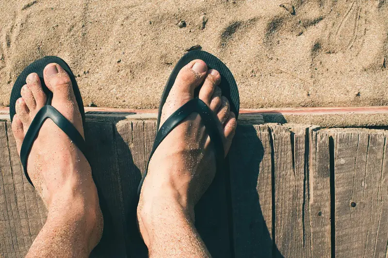 2026_05_12_sommermoten_til_herre_flipflops_4.3