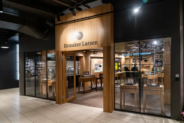Urmaker LArsen