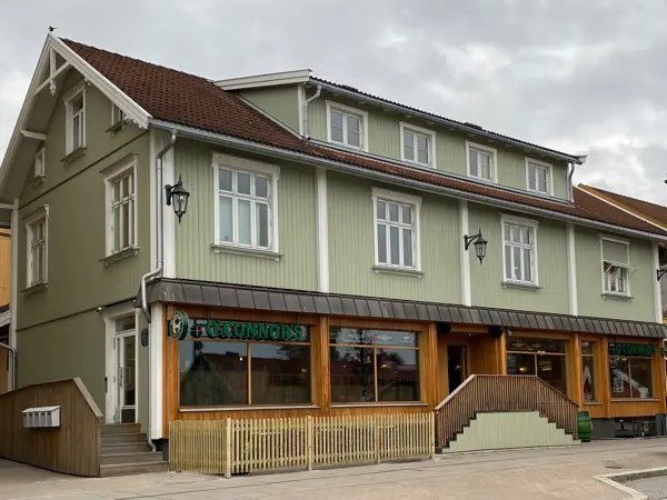 Fasade O'Connor's 2