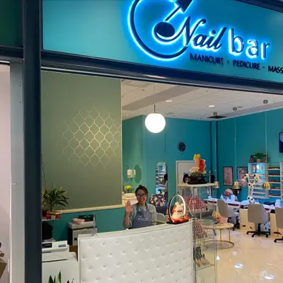 Nail bar.jpg