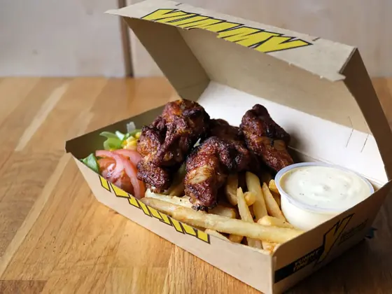 Yummy Time mat i en takeawayboks