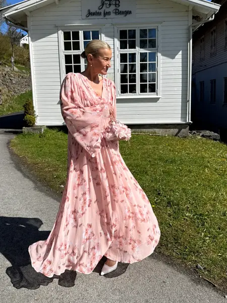 9 kjoler til festdager 