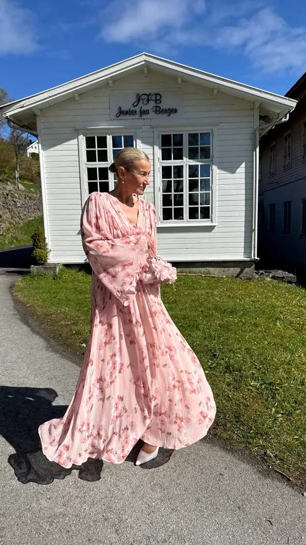 9 kjoler til festdager 