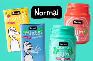 Do poser med mints og to bokser med tyggegummi.