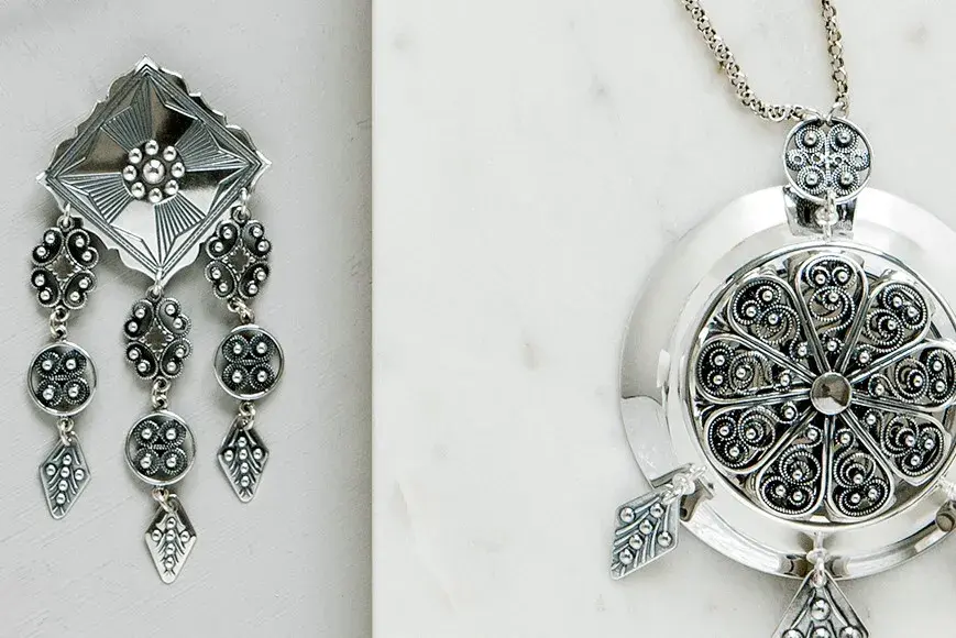 Blankt bunadssølv, 2 ulike typer