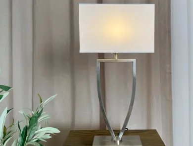 skovholt_aluna_bordlampe_borstet_staal_2