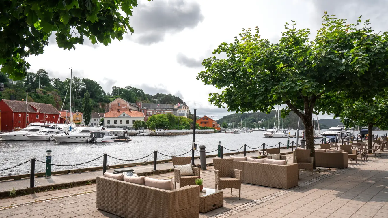 Thon_Hotel_Halden_uteservering