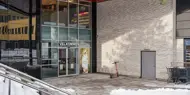 Fasadebilde av Thon Senter Sartor, inngang.