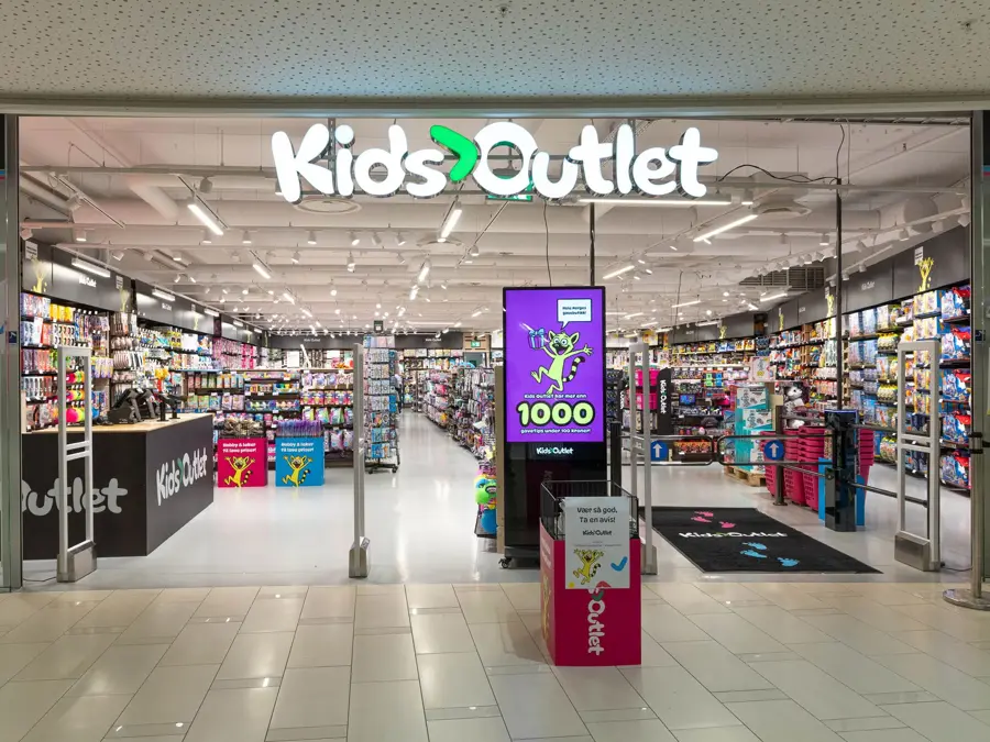 Inngangen til butikken Kids Outlet