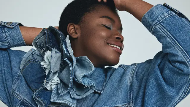 Carlings modeller med denim