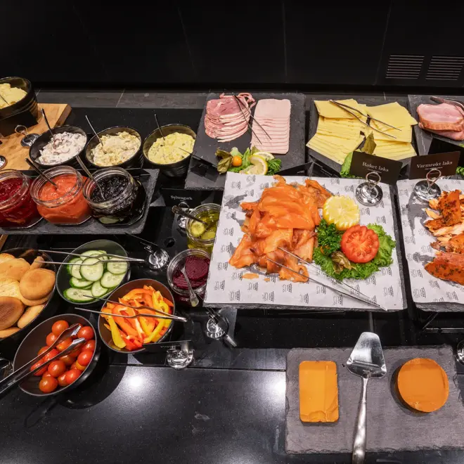Thon_Hotel_Tromso_Frokostbuffet