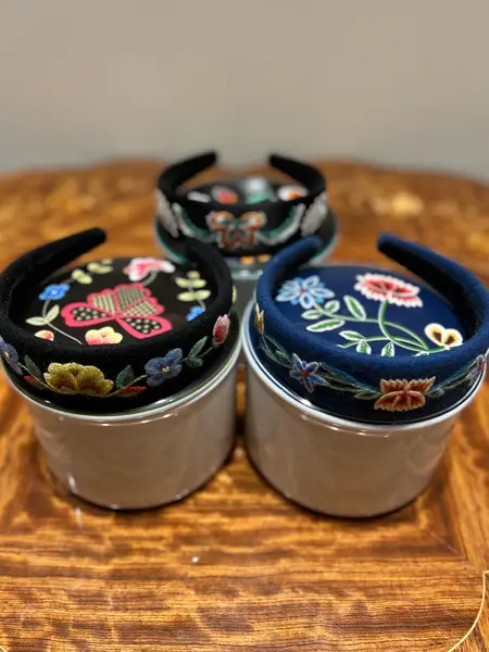 Hårbøyle og smykkeskrin