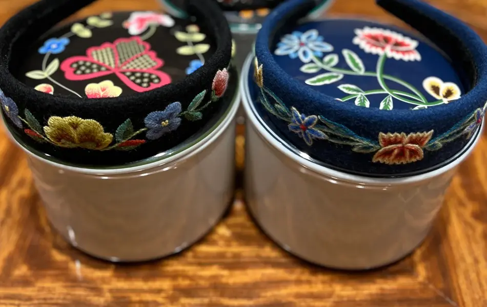 Hårbøyle og smykkeskrin