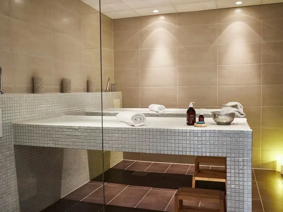 hamman benker hos wahwah på åsane storsenter