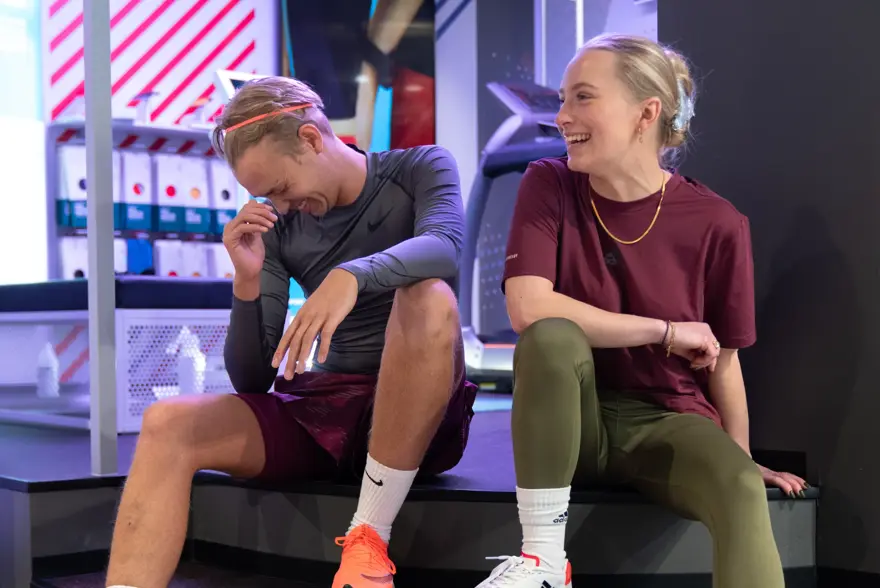 Treningstøy, gutt, jente, ute og inne trening og utstyr