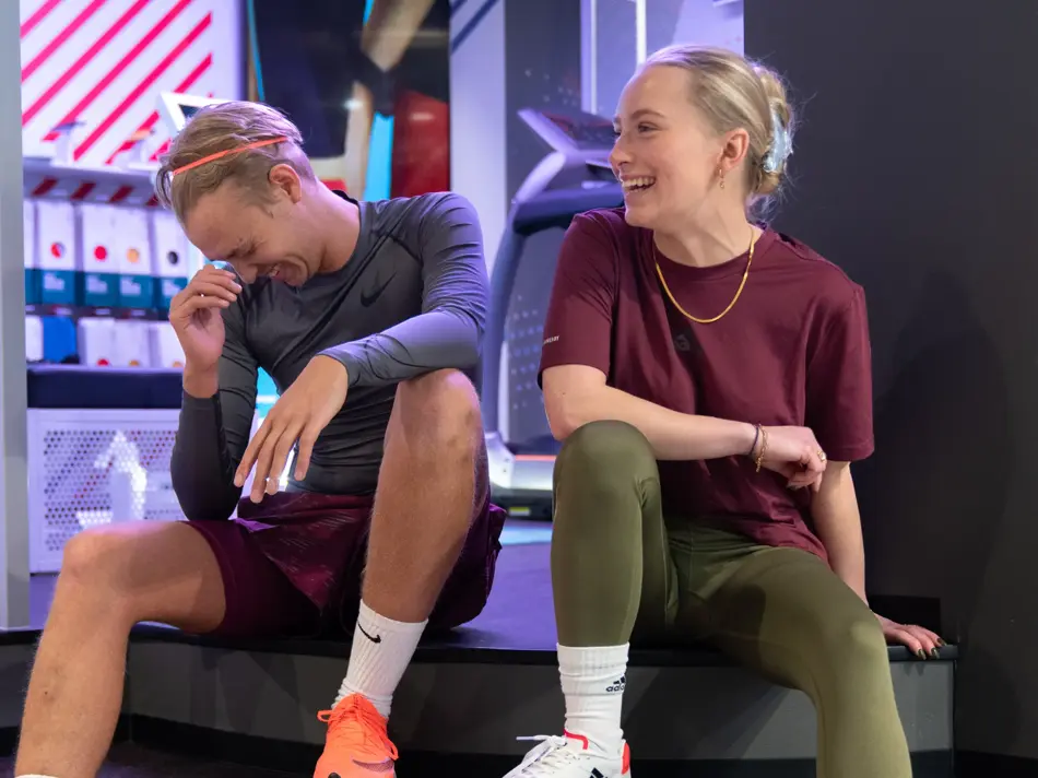 Treningstøy, gutt, jente, ute og inne trening og utstyr