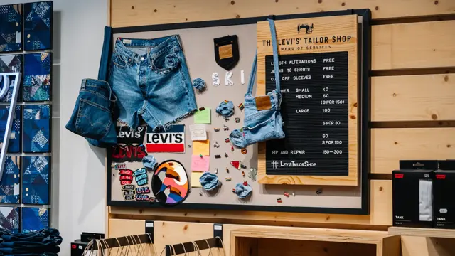 tavle i butikk for reperasjon