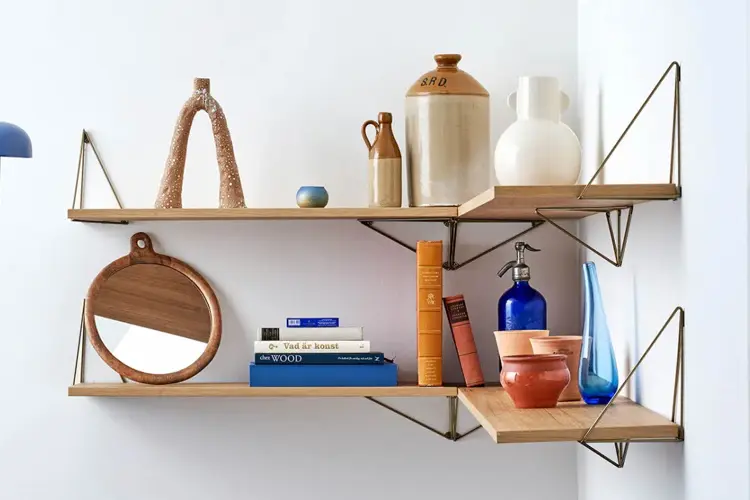 Du finner Ting i Underetasjen.