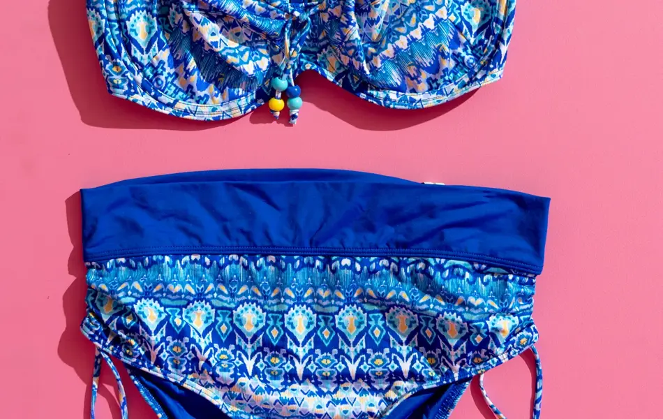 Badetøy i knalle farger til alle kropper sommeren 2022
