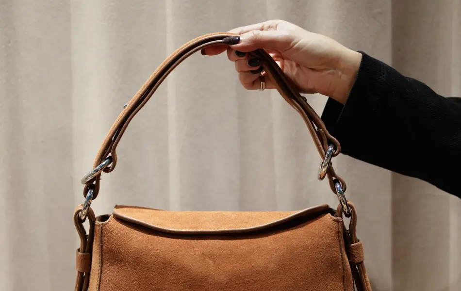 The Vibe Holzweiler 4500-1