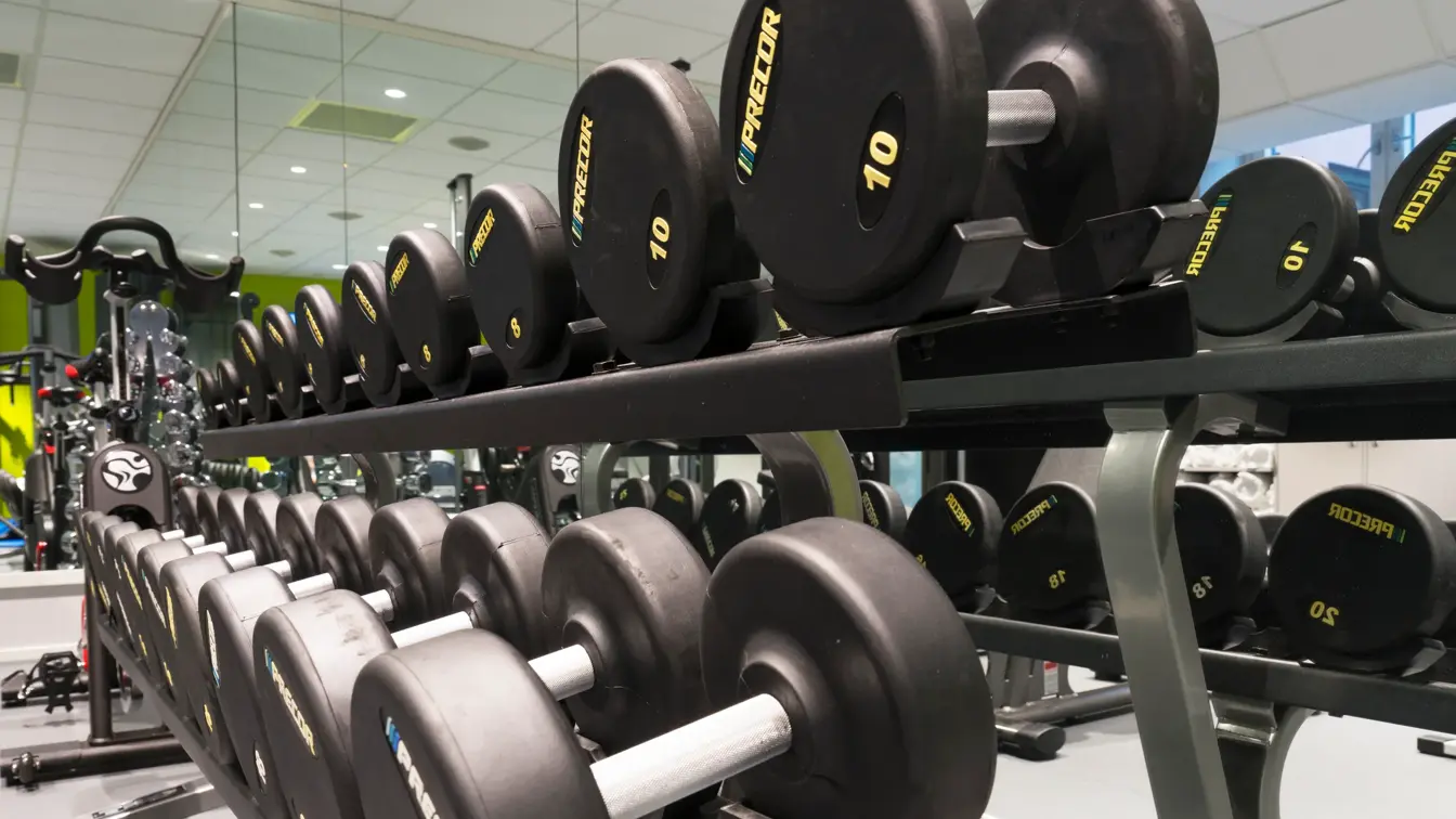 Vekter i treningsrom på Thon Hotel Rosenkrantz