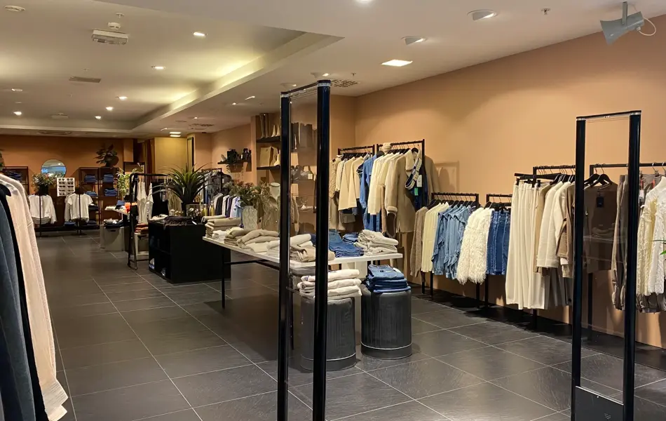 bilde inn i butikken