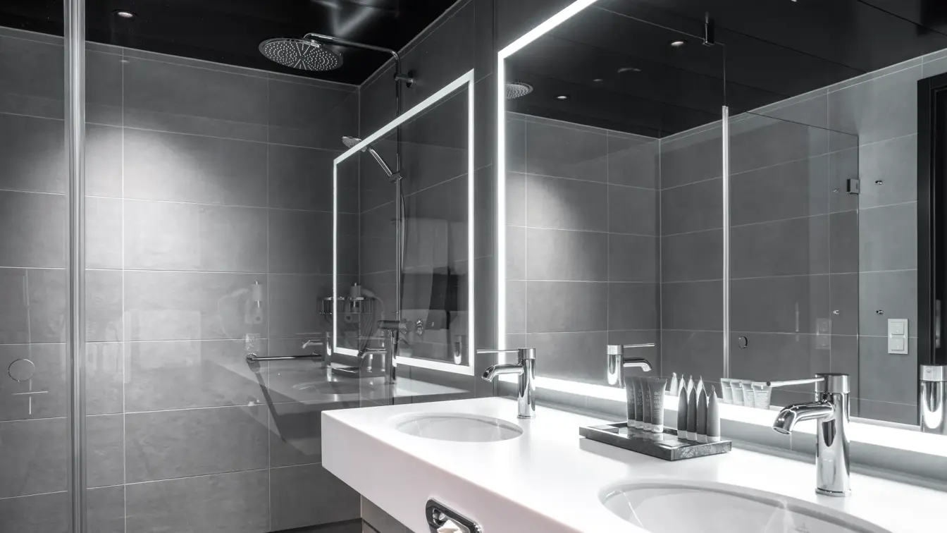 Bad på handikapvennlige rom