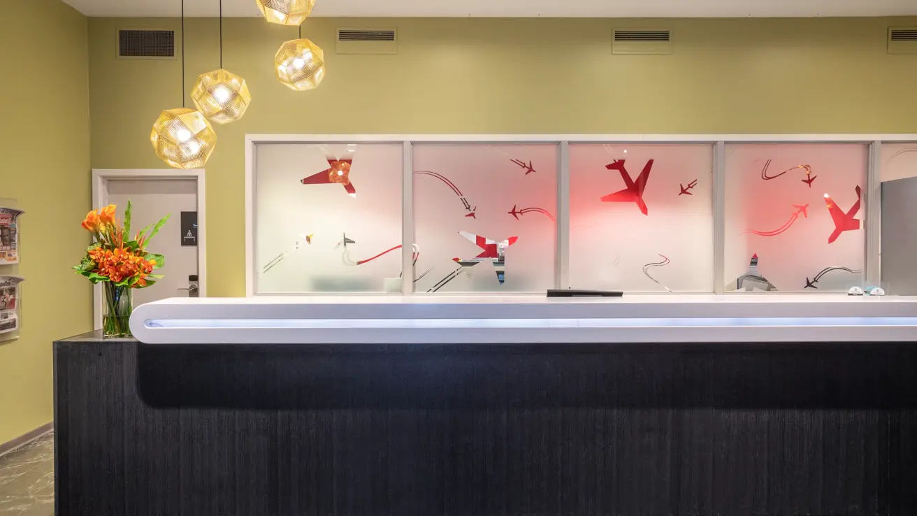 Resepsjonsdisk på Thon Hotel Oslo Airport