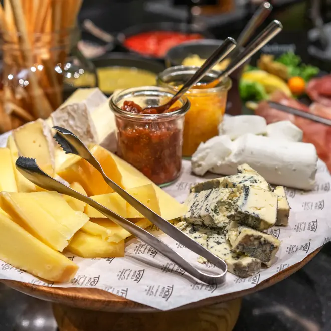 Thon_Hotel_Tromso_Frokostbuffet