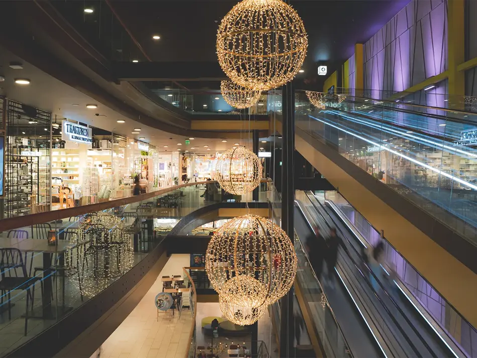 Inne på Storo Storsenter